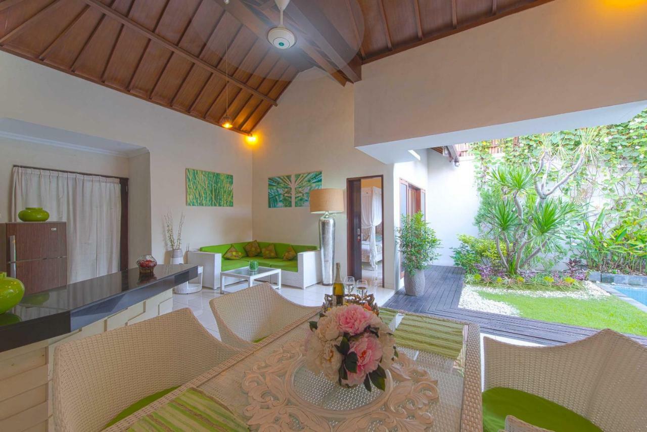 Villa Enjoy - Seminyak Center Εξωτερικό φωτογραφία